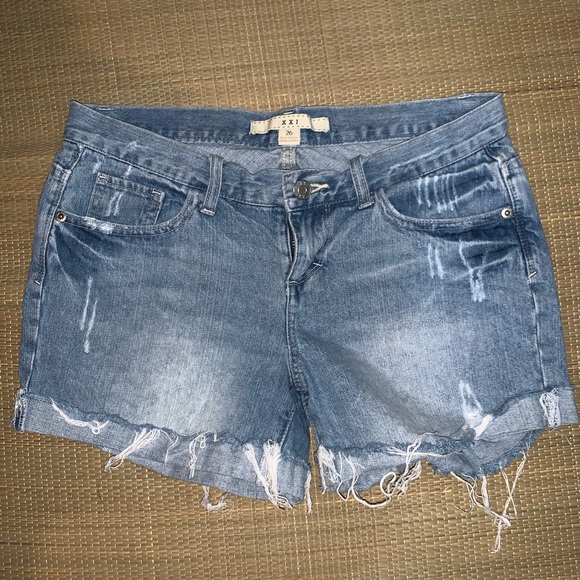blue jean cutoffs